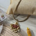 Swan Charm Bracelet Lumba - Image 2
