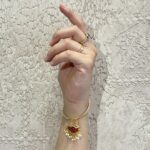 Swan Charm Bracelet Lumba - Image 3